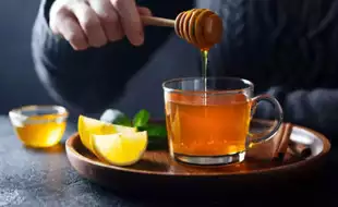 Is Hot Water With Lemon And Honey The Best Morning Drink or Just An Urban Myth?